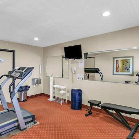 Baymont By Wyndham Cedar Rapids Hotell Eksteriør bilde