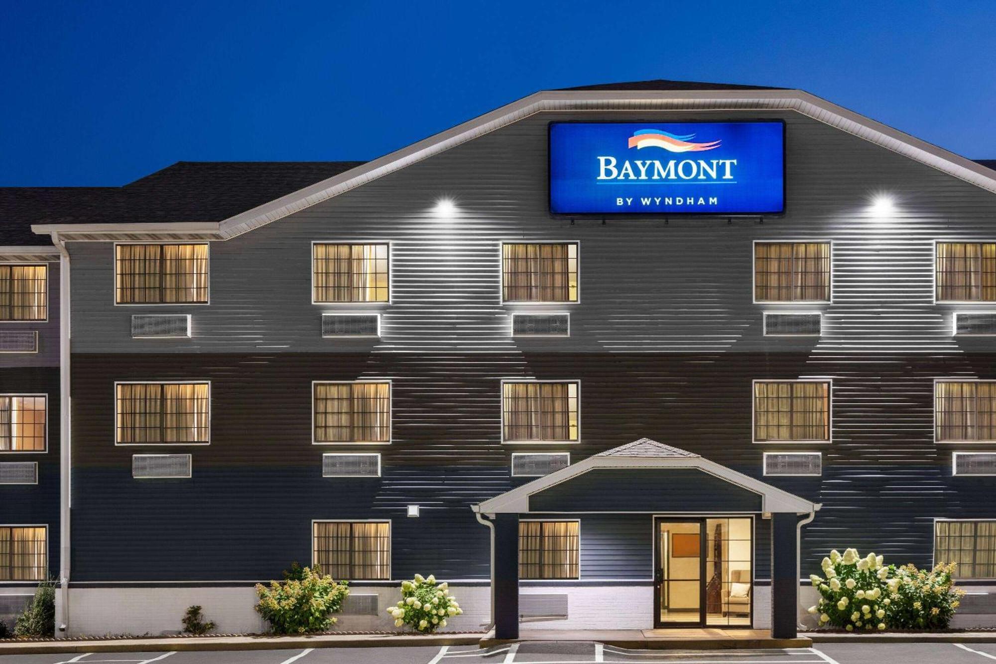 Baymont By Wyndham Cedar Rapids Hotell Eksteriør bilde